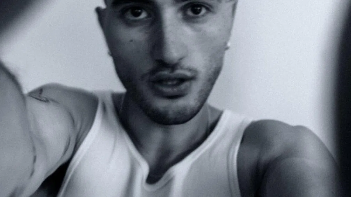 Adum - Rough Around The Edges Tour